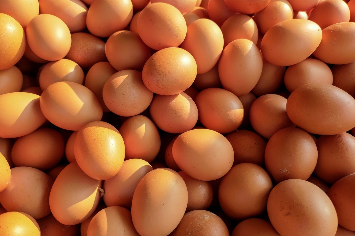Organic,Egg,Texture,And,Background.,Raw,Chicken,Eggs.,Pile,Of