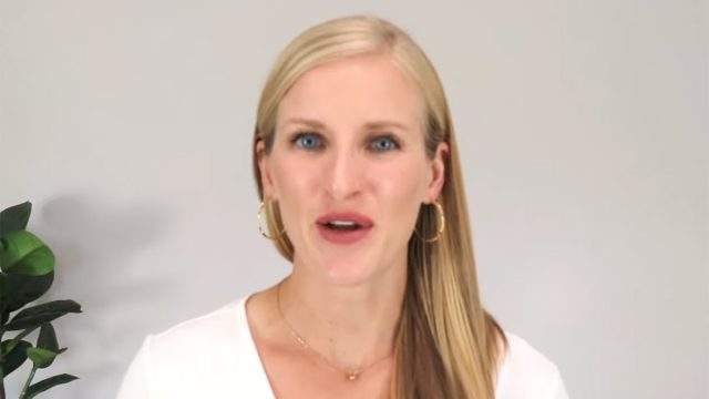 How Many Calories You Should Really Eat After 50, According to a Doctor
