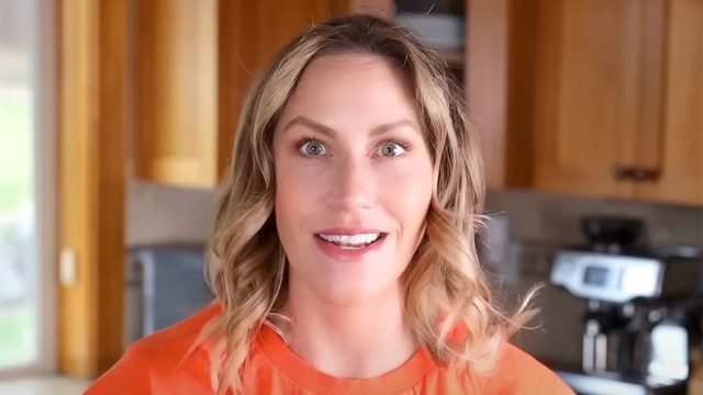 These 6 High-Protein Snacks Helped One Woman Lose 40 Pounds Without Dieting