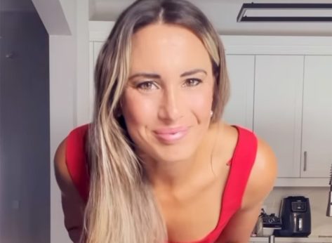 She Walked with a Weighted Vest for 30 Days and Here Is What Happened