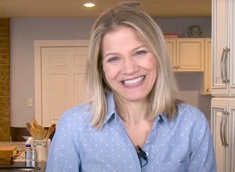 9 Foods That Trigger the Ozempic Effect Naturally, According to a Nutrition Coach