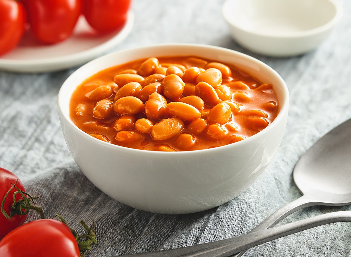Bowl,Of,Cooked,Beans,In,Tomato,Sauce, baked, beans